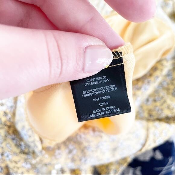 ROW.A Yellow Floral Print Spaghetti Strap Asymmetric Button Jumpsuit Size S - Picture 8 of 10